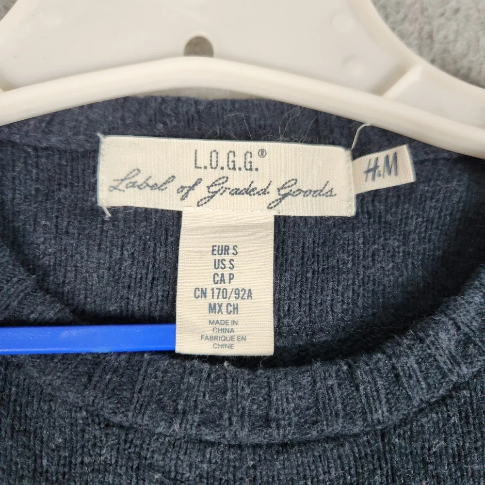 H&M L.O.G.G. Sweater Men's Small Blue Black Mountain Graphic Tight Knit Pullover